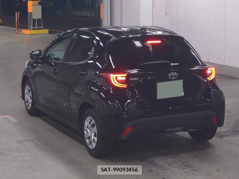 Toyota YARIS 2025-02 7380010-2