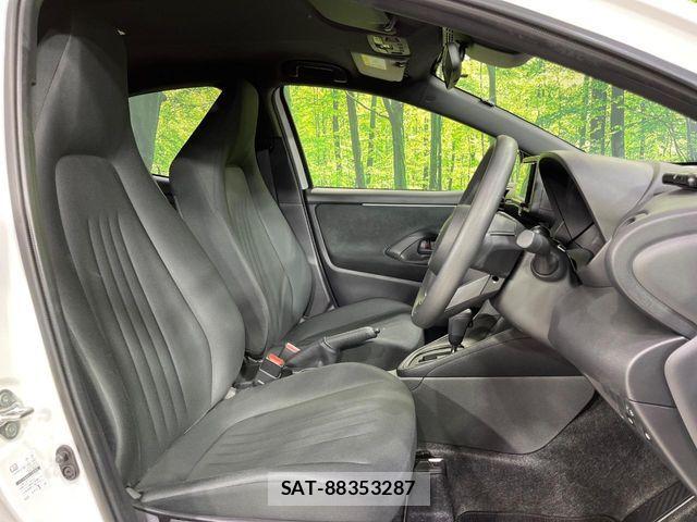 Toyota YARIS 2024-03 7395034-10