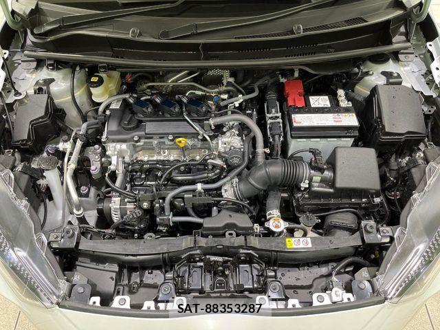 Toyota YARIS 2024-03 7395034-17