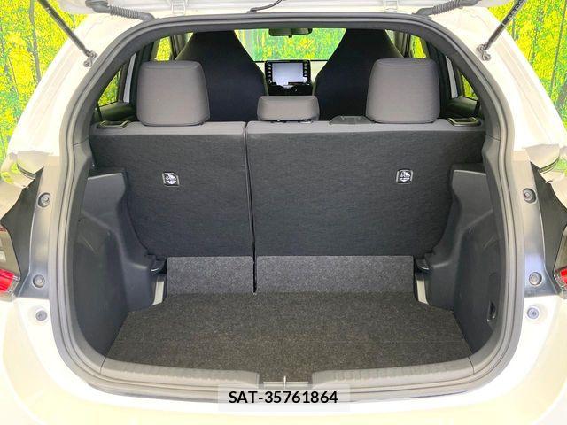Toyota YARIS 2021-07 7459113-9