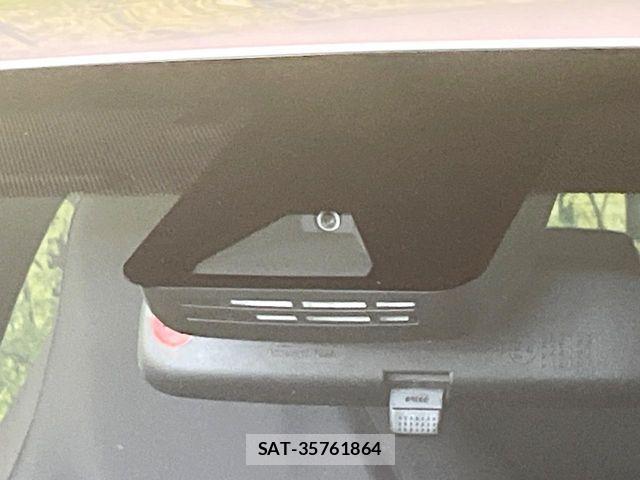 Toyota YARIS 2021-07 7459113-4