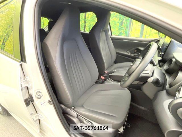 Toyota YARIS 2021-07 7459113-7