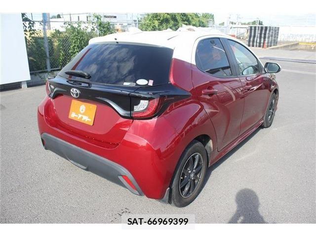 Toyota YARIS 2020-09 7459124-10