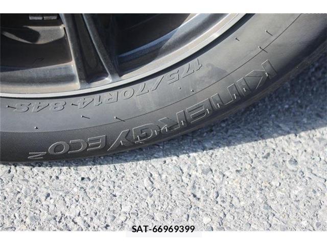 Toyota YARIS 2020-09 7459124-28