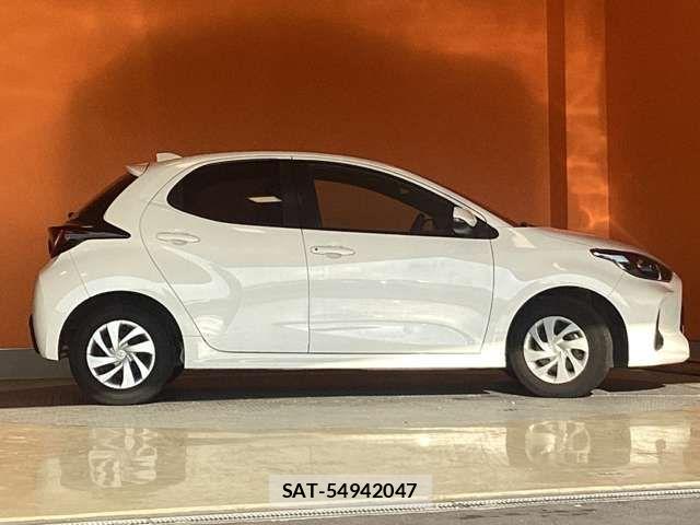 Toyota YARIS 2021-04 7459123-9