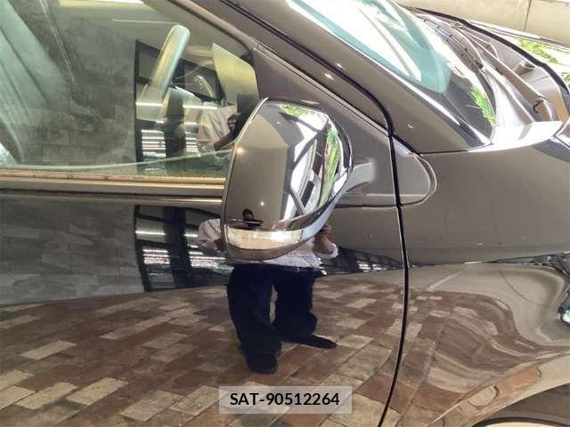 Toyota YARIS 2025-01 7459114-12