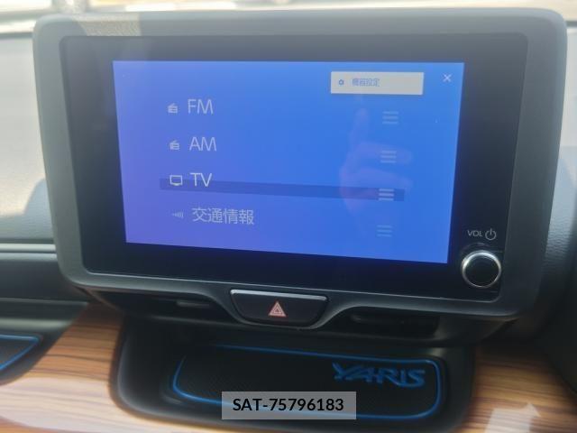Toyota YARIS 2024-11 7459111-23