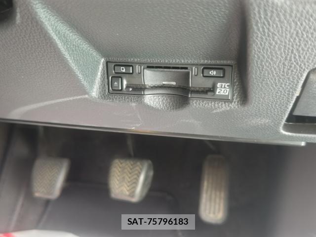 Toyota YARIS 2024-11 7459111-27