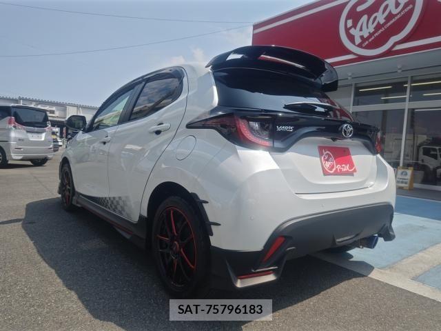 Toyota YARIS 2024-11 7459111-3