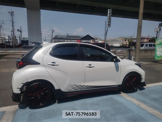Toyota YARIS 2024-11 7459111-4