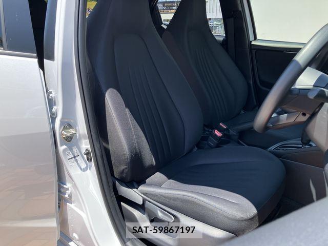 Toyota YARIS 2025-05 7459112-10