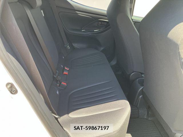 Toyota YARIS 2025-05 7459112-11