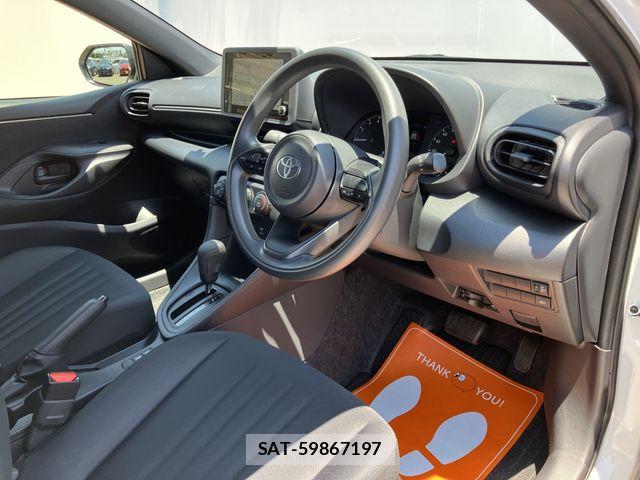 Toyota YARIS 2025-05 7459112-1