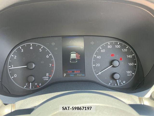 Toyota YARIS 2025-05 7459112-19