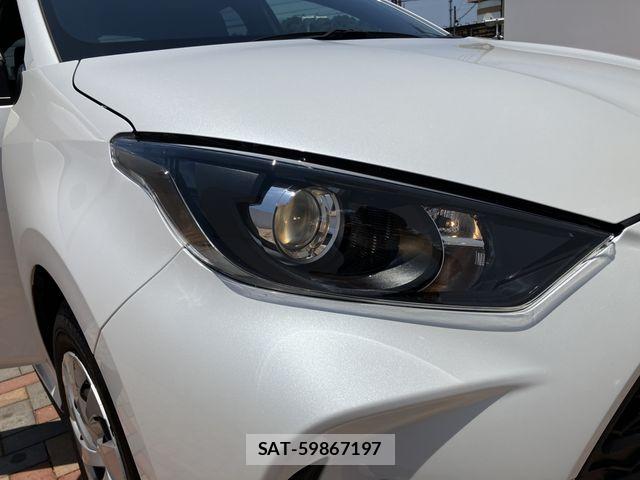 Toyota YARIS 2025-05 7459112-27