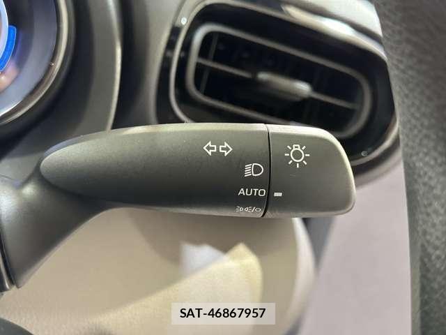 Toyota YARIS 2021-12 7459122-11