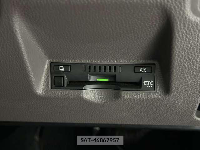 Toyota YARIS 2021-12 7459122-15