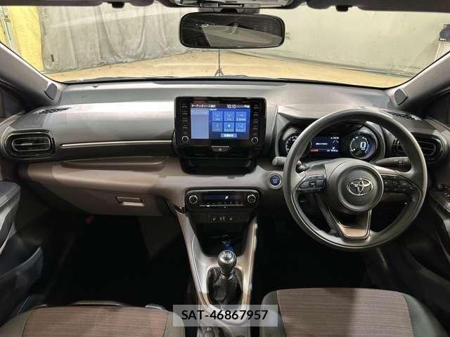 Toyota YARIS 2021-12 7459122-17