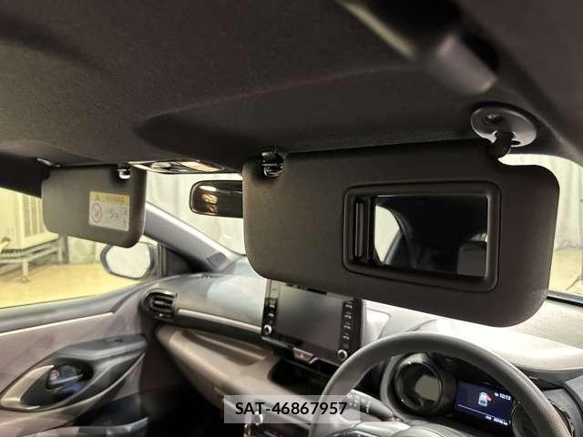 Toyota YARIS 2021-12 7459122-26