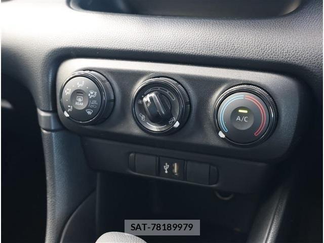 Toyota YARIS 2023-01 7459118-10