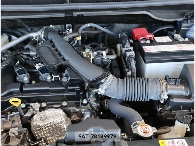Toyota YARIS 2023-01 7459118-18