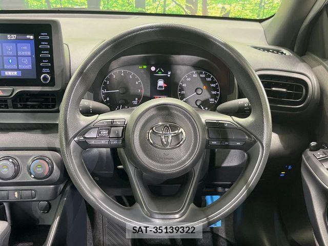 Toyota YARIS 2020-07 7459126-10