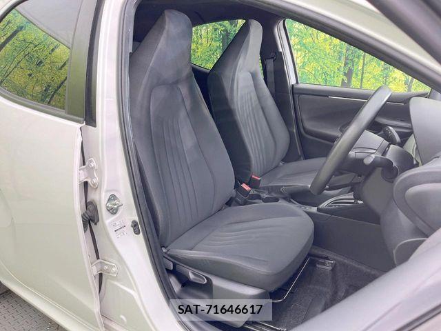 Toyota YARIS 2020-07 7459121-7