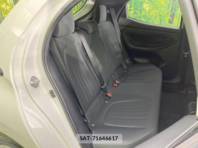 Toyota YARIS 2020-07 7459121-8