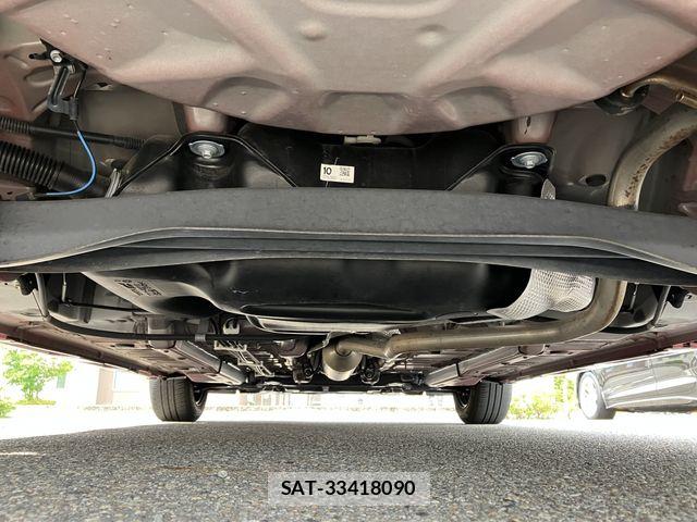 Toyota YARIS 2020-12 7459117-28