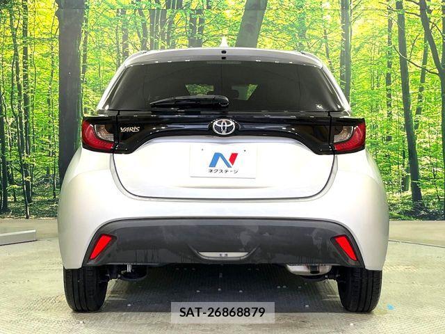 Toyota YARIS 2021-05 7459125-14