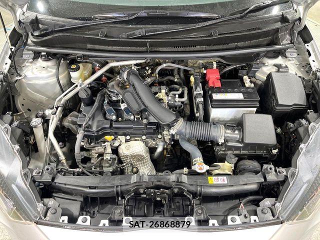 Toyota YARIS 2021-05 7459125-17