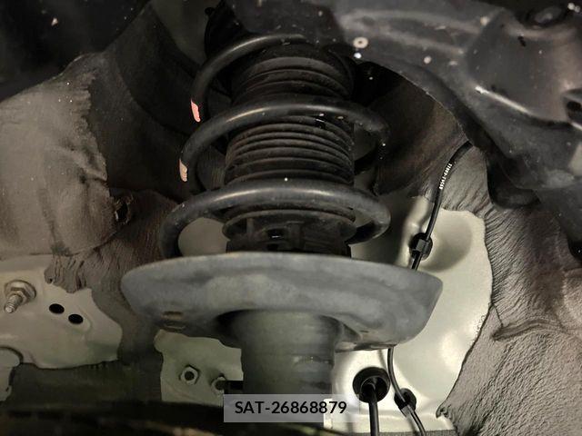 Toyota YARIS 2021-05 7459125-19