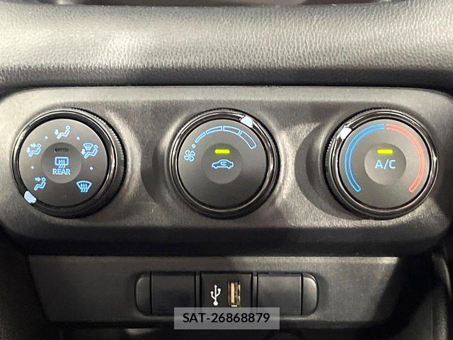 Toyota YARIS 2021-05 7459125-6