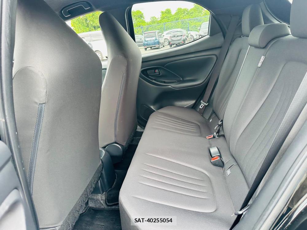Toyota YARIS 2023 7075125-9
