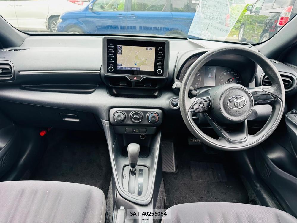 Toyota YARIS 2023 7075125-12