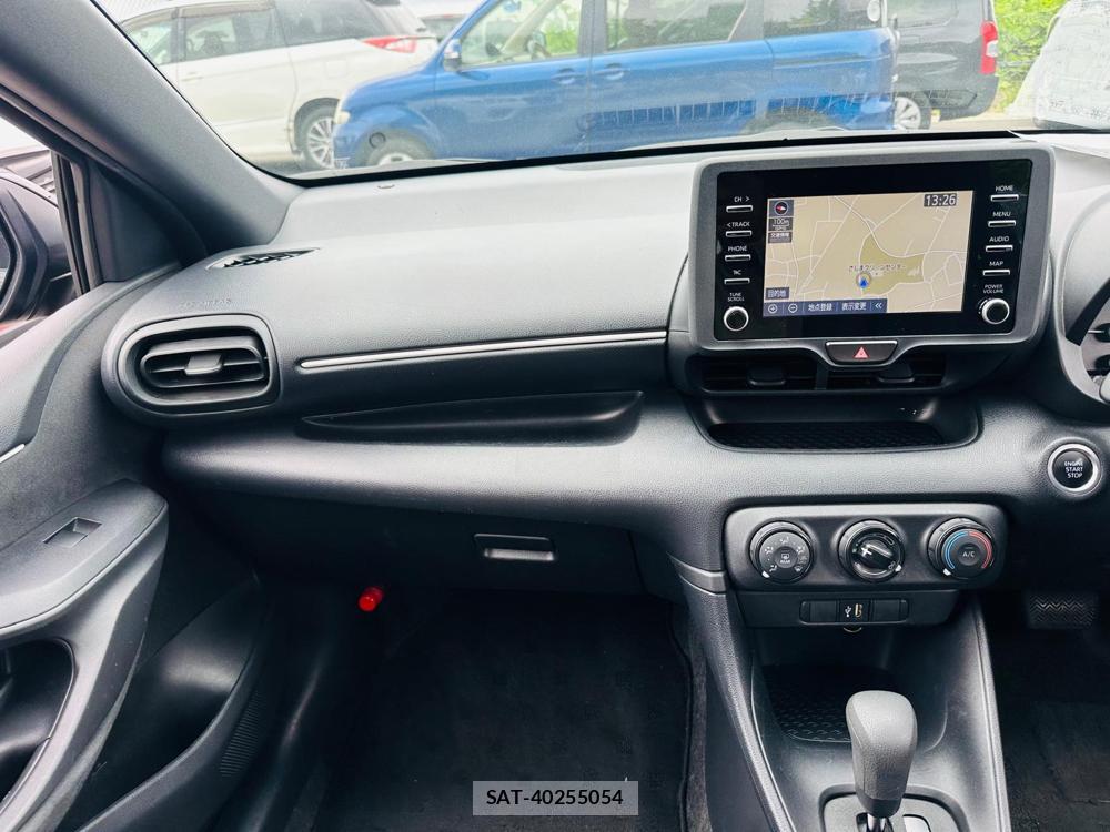 Toyota YARIS 2023 7075125-16