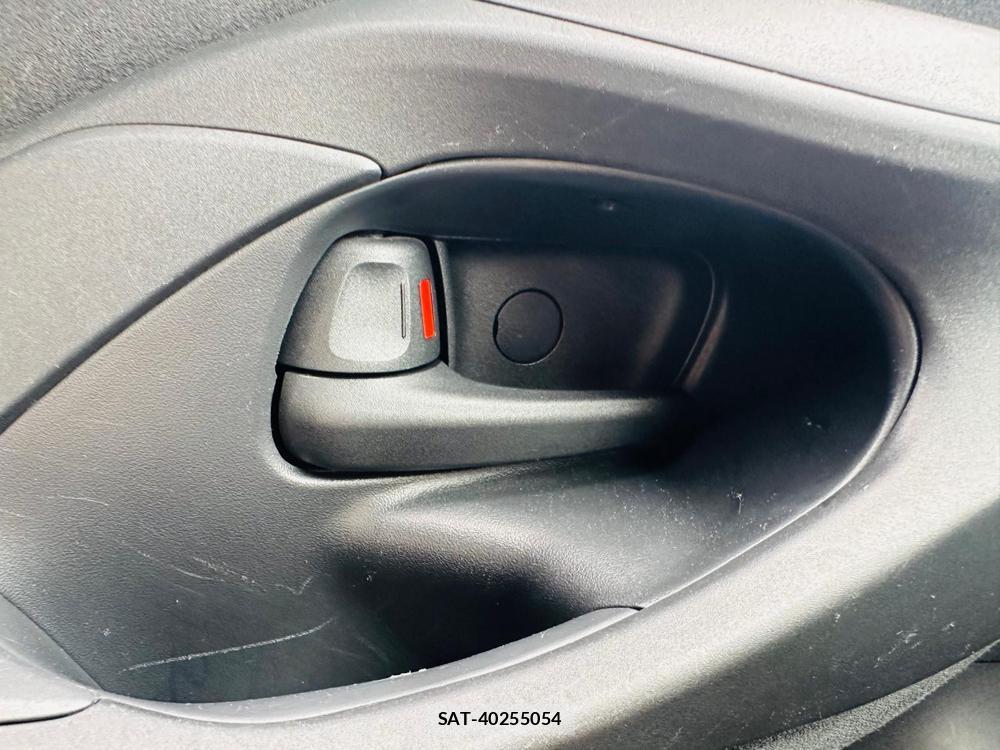 Toyota YARIS 2023 7075125-21