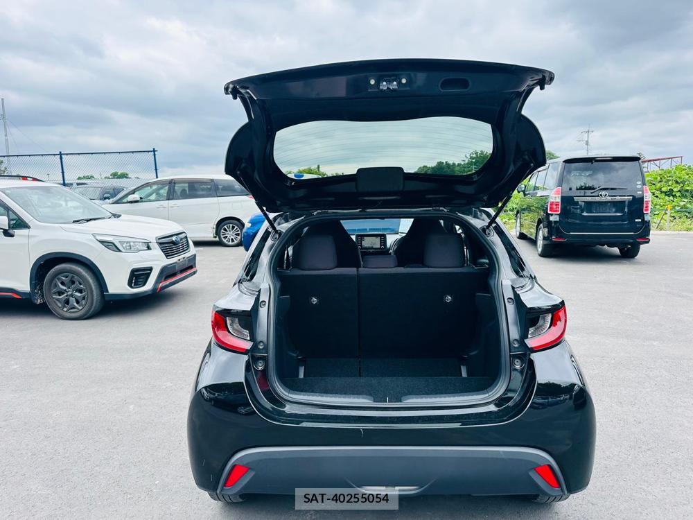 Toyota YARIS 2023 7075125-25