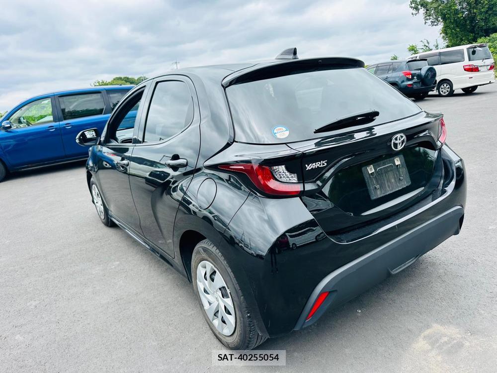 Toyota YARIS 2023 7075125-2