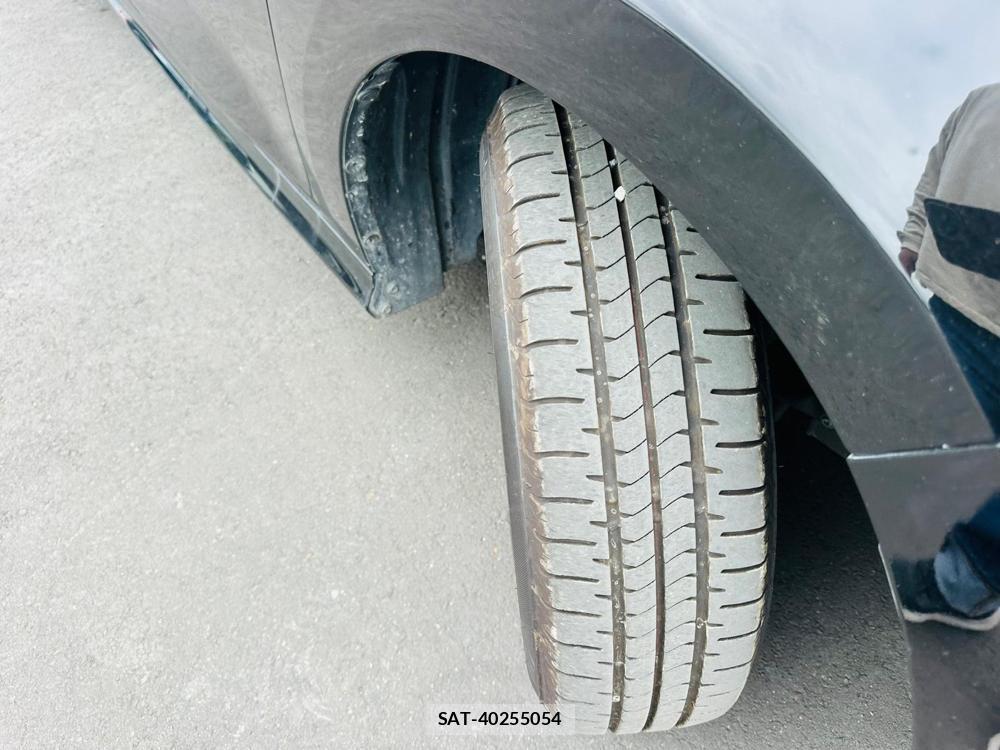 Toyota YARIS 2023 7075125-30