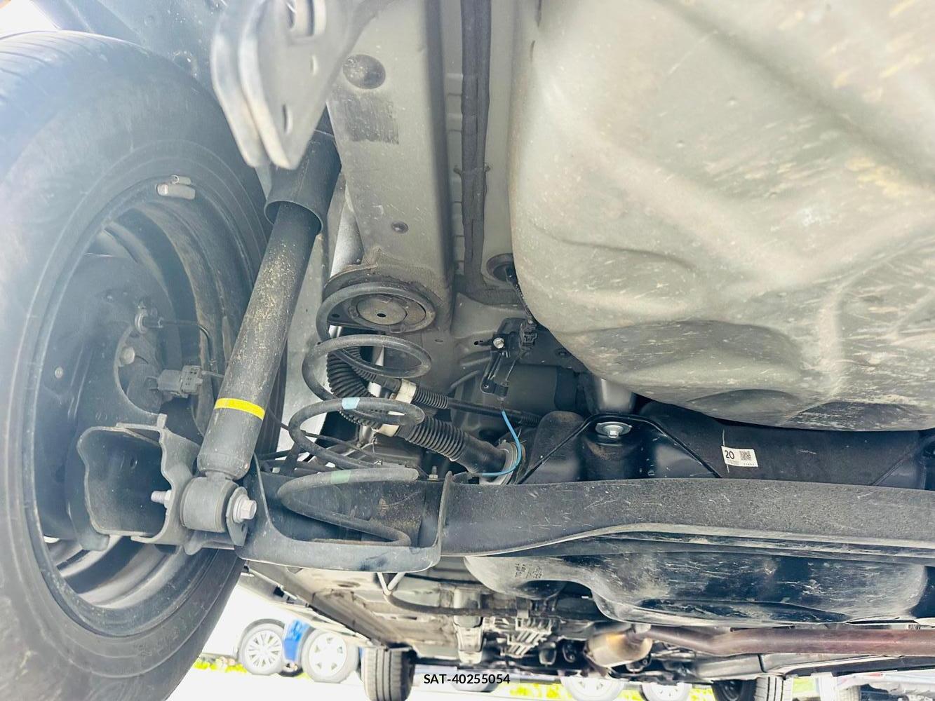 Toyota YARIS 2023 7075125-33
