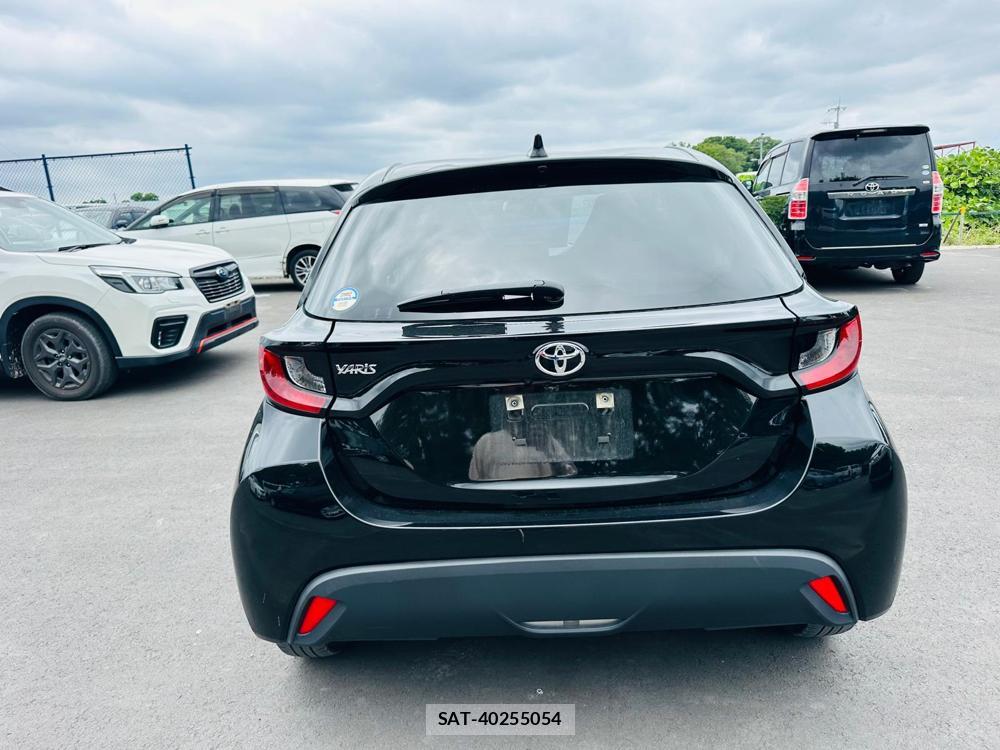 Toyota YARIS 2023 7075125-3