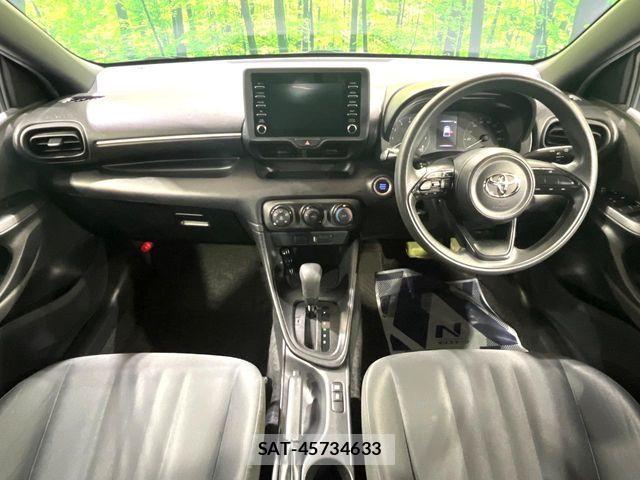 Toyota YARIS 2020-07 7504100-1