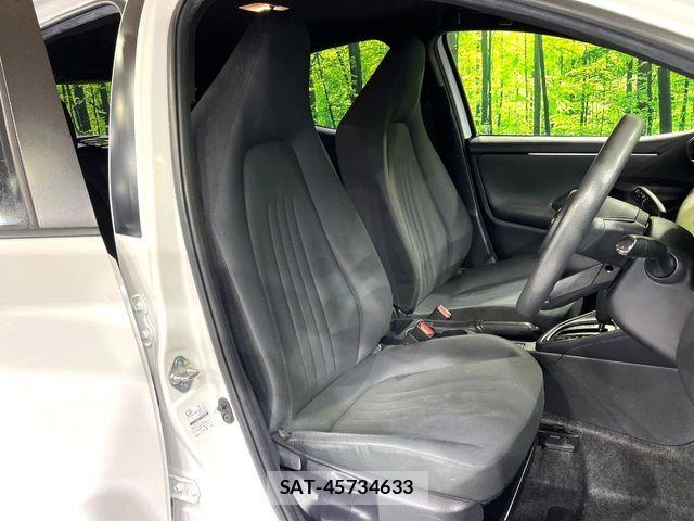 Toyota YARIS 2020-07 7504100-7