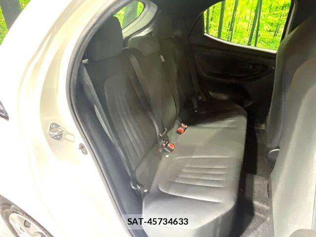 Toyota YARIS 2020-07 7504100-8