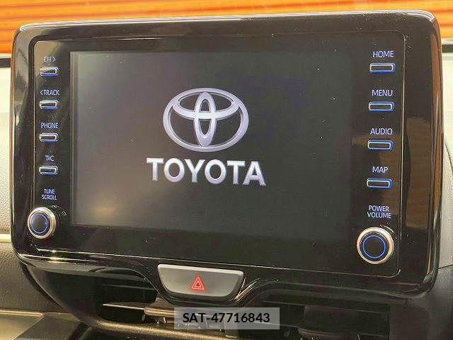 Toyota YARIS 2020-04 7504086-2