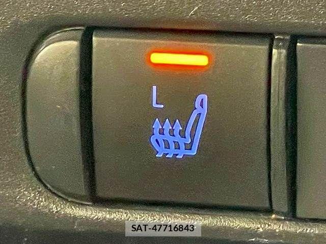 Toyota YARIS 2020-04 7504086-4