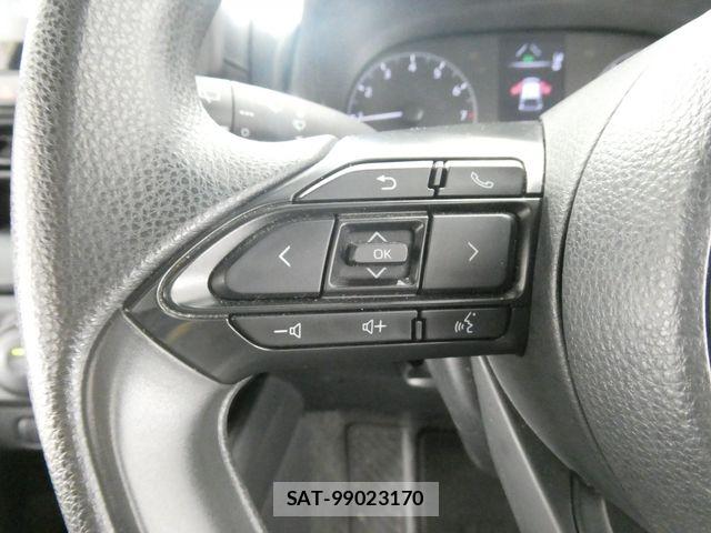 Toyota YARIS 2021-01 7510592-22