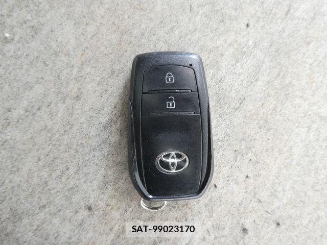 Toyota YARIS 2021-01 7510592-29