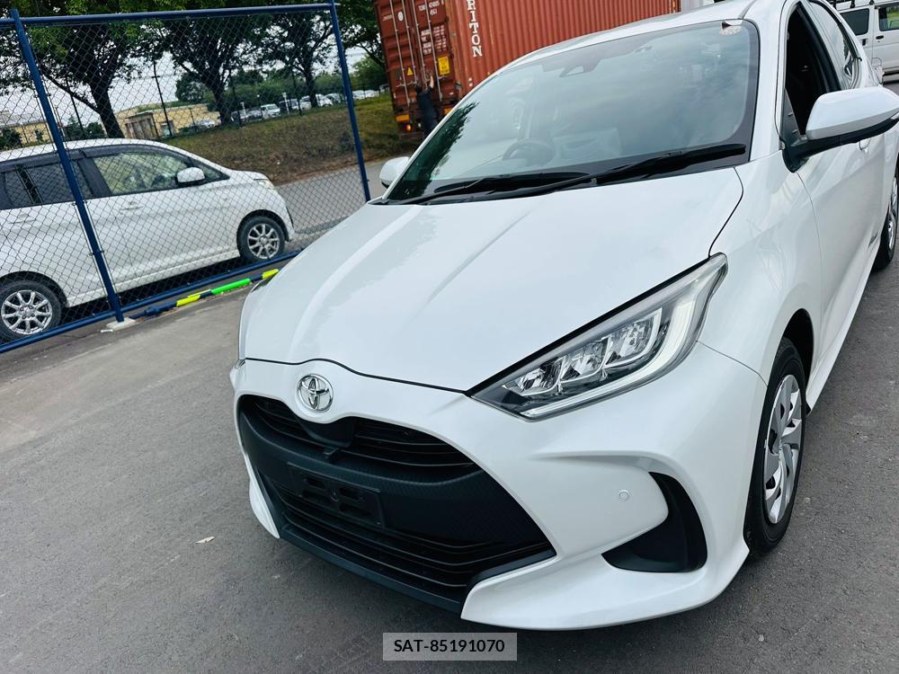 Toyota YARIS 2023 7171834-0